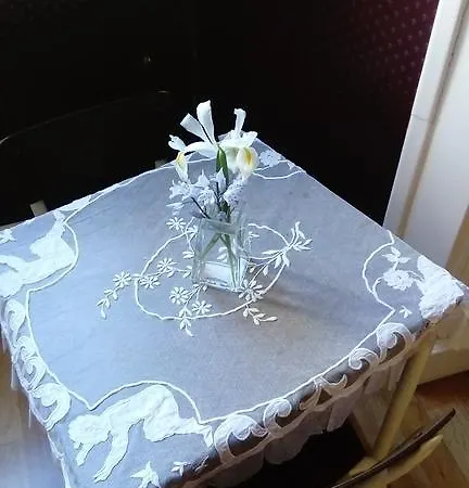 Bed & Breakfast Chambres D'hotes Bleynie-ruine De Rome 2*