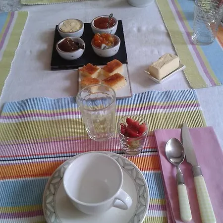 Bed & Breakfast Chambres D'hotes Bleynie-ruine De Rome